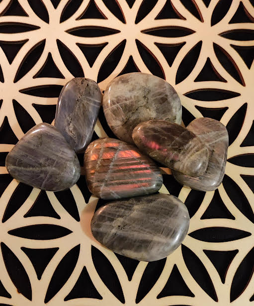 Pierre plate Labradorite Violette