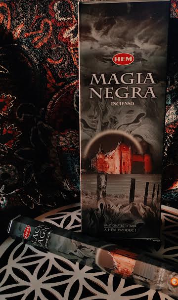 Encens Magie Noire
